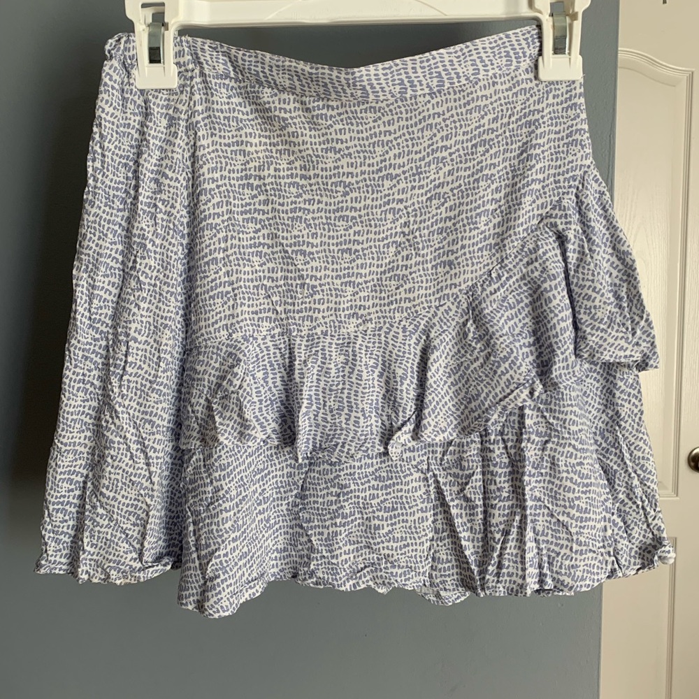 Flowy, mini skirt